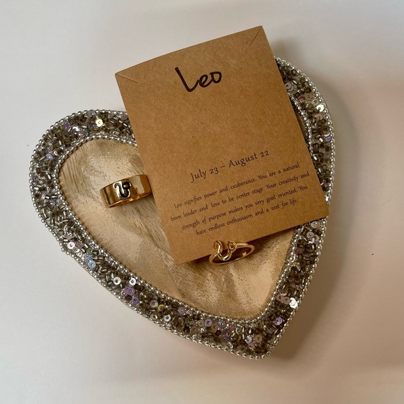 Bran New Leo ♌️ 2PCS Rings - Picture 8 of 8
